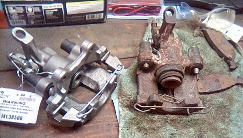 Illustration for article titled Saab 900: Brake Parts Are Here